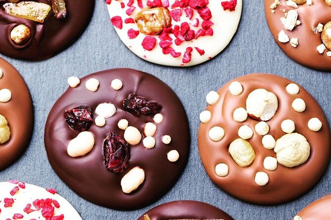 1.5h Belgian Chocolate Workshop in Brussels (bean to bar) - Standard booking or VIP upgrade?