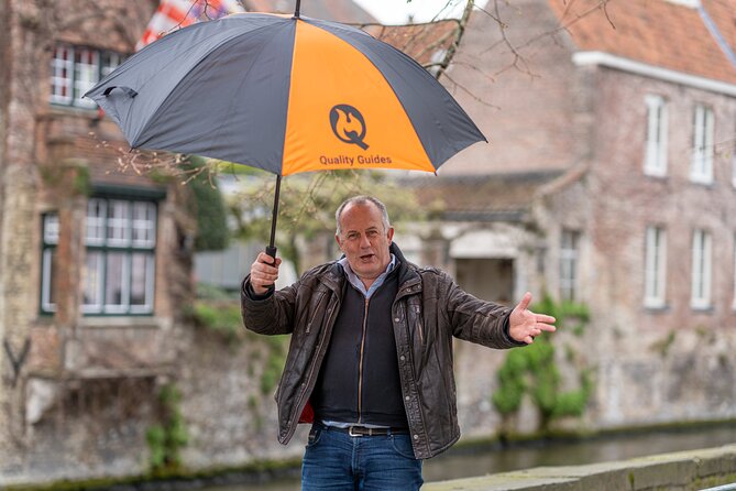 2-Hour Historical Walking Tour in Bruges with Praline Included - Key points to know before you book
