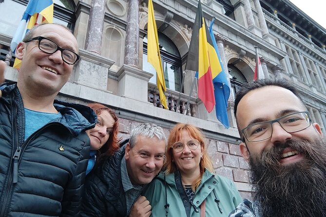 2-Hour Private Walking Tour in Antwerp - The meeting point, ending, and timing