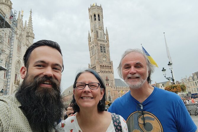 2-Hour Private Walking Tour of Bruges - How Yves guides the experience
