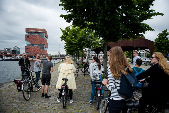 3-Hour Antwerp Bike Tour - The Guides Make the Difference