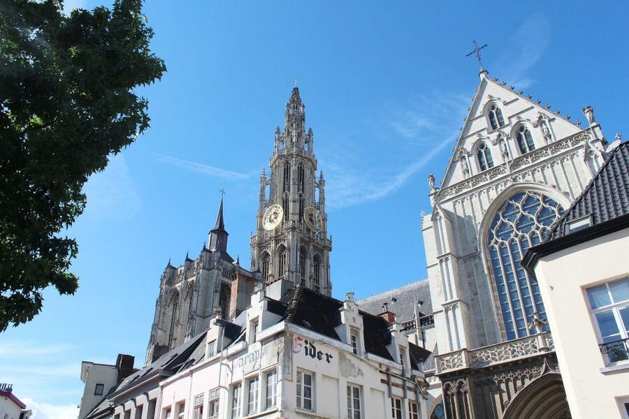Antwerp: Antwerp Private Walking Tour - Starting in the Grote Markt