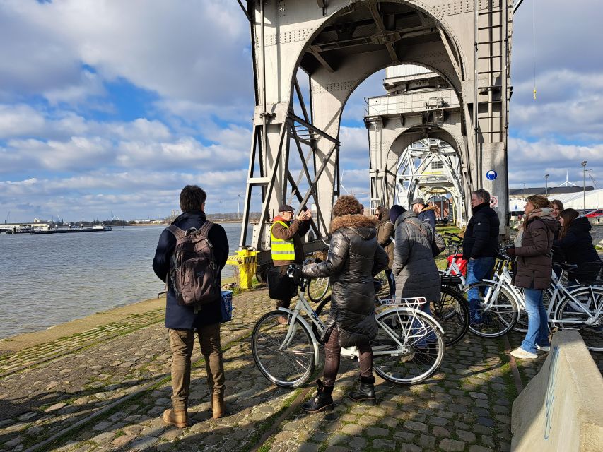Antwerp: City Highlights Guided Bike Tour - Why a bike is a smart way to see Antwerp