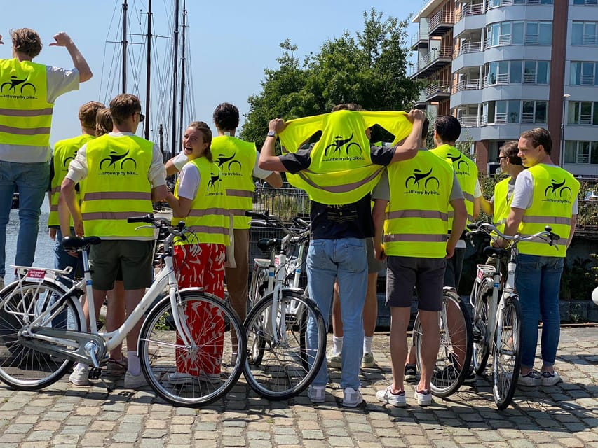Antwerp: City Highlights Guided Bike Tour - The central station finale