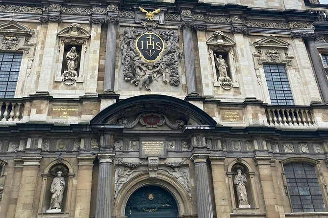 Antwerp: Help the Lost Boy – Self-Guided Mystery Walk - The Cathedral of Our Lady as a story location
