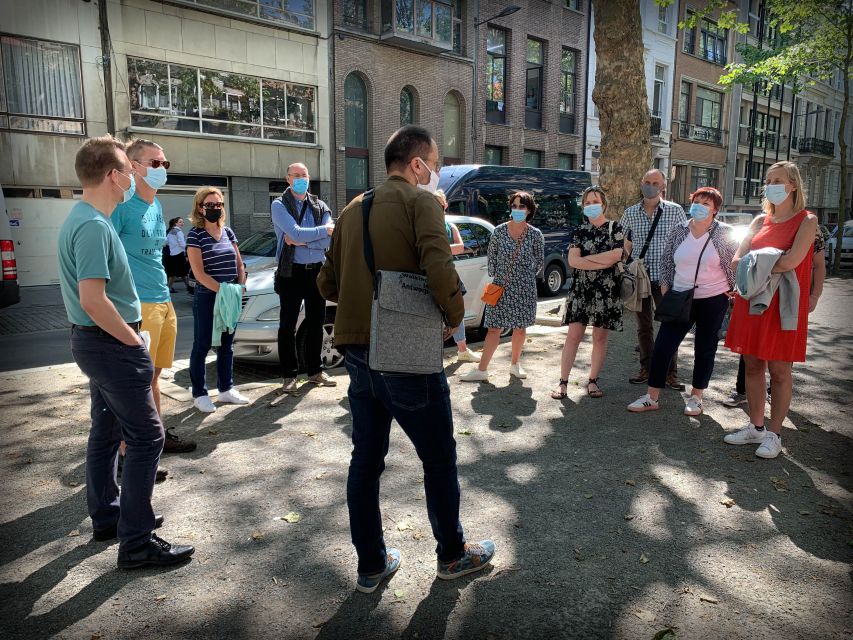 Antwerp: Jewish Neighbourhood Guided Walking Tour - A two-hour pace with room for questions