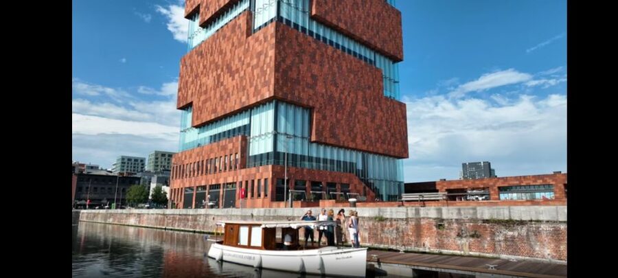 Antwerp: Private Old Harbour Boat Tour Incl. Drinks & Snacks - Why Antwerp’s harbour deserves a boat tour