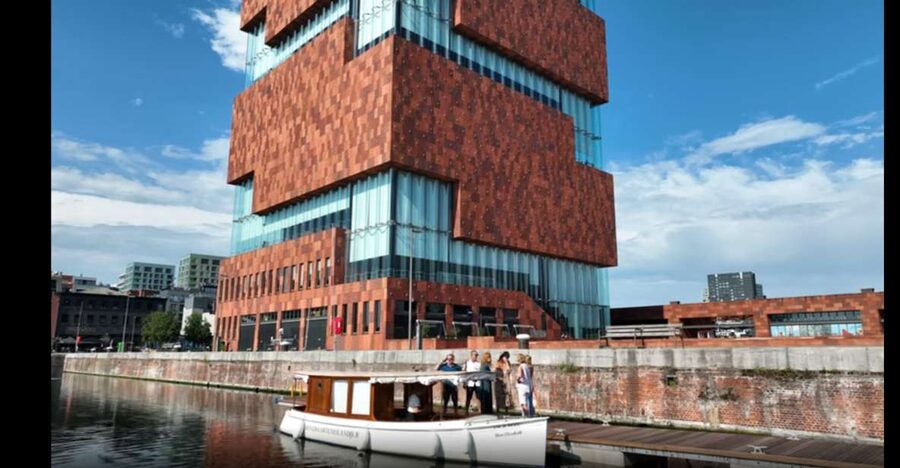 Antwerp: Private Old Harbour Boat Tour Incl. Drinks & Snacks - Havenhuis and Antwerp’s changing skyline