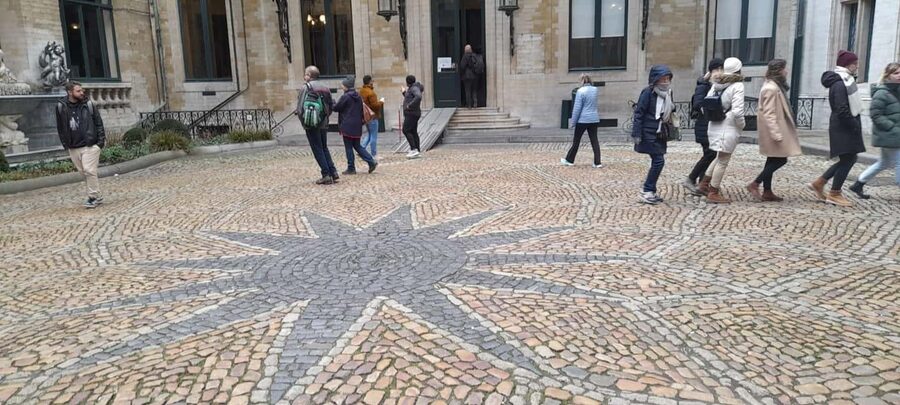 Antwerp Private Tour From Brussels - What the $451 price means