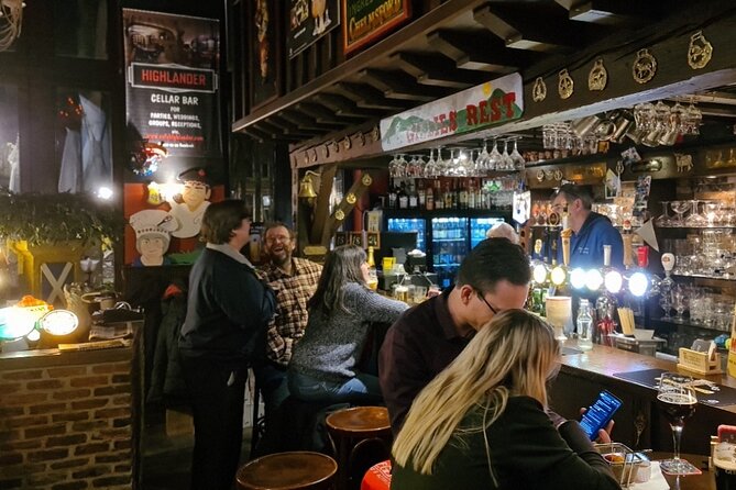 Antwerp Pub Crawl - Stadswaag and The Highlander: the longest beer stop
