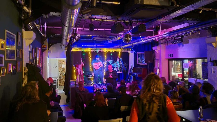 Antwerp: Pub Crawl in the Historical City - Accessibility and age limits