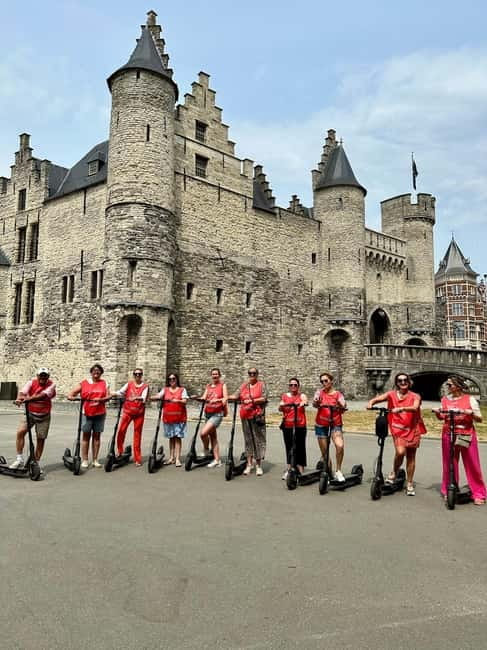 Antwerp: The Big Five City Highlights E-kickscooter Tour - Key points at a glance