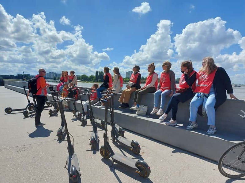 Antwerp: The Big Five City Highlights E-kickscooter Tour - The guide can make or break the ride