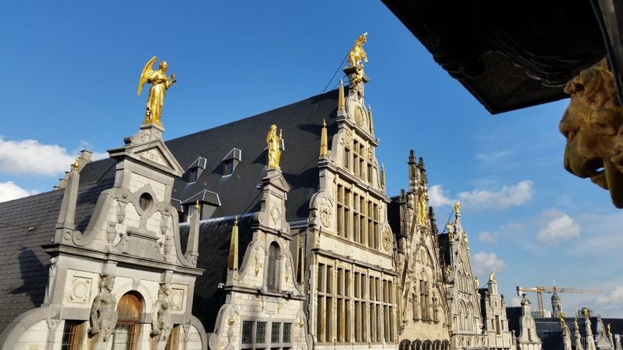 Antwerp: Walking Tour from Steen to Central Station - From Historic Streets to Antwerp’s Modern Architecture