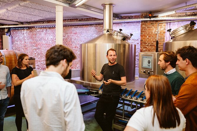 Beer Tasting Tour in Brussels - The welcome beer sets the tone
