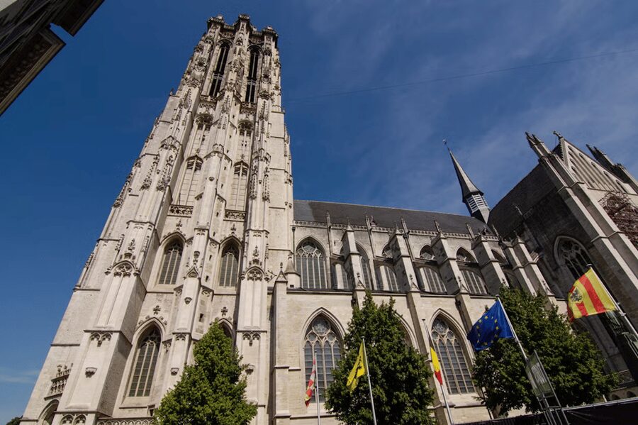 Belgium: Mechelen with a Guide, Tradition, Culture, and Flemish Charm. - Why Mechelen makes a fine walking-tour choice