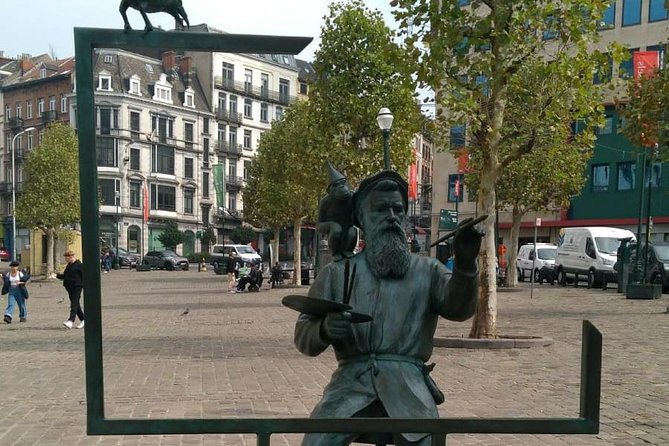 Best of Brussels Private Tour from Zeebrugge or Bruges - Cinquantenaire, arches, museums, and a wide city view
