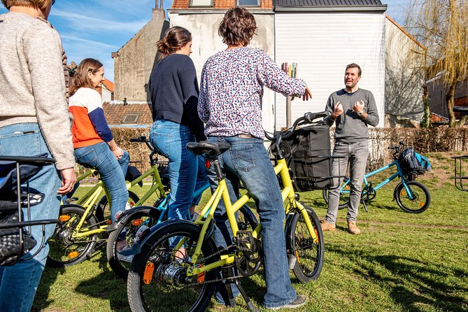Bicycle tour in historic Ghent - Starting in the garden of St. Peter’s Abbey