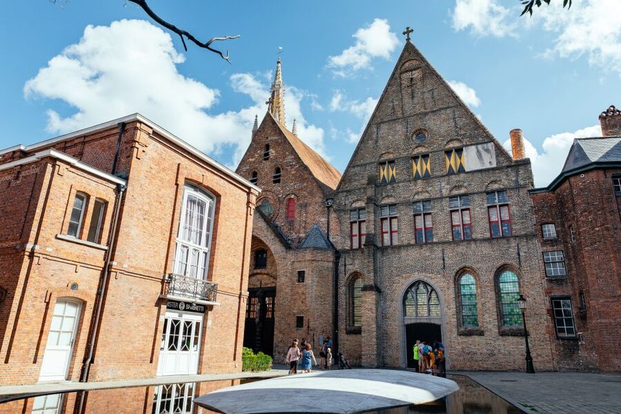 Bruges: 1.5-Hour Private Kick-Start Tour with a Local - Is $50 per person good value?