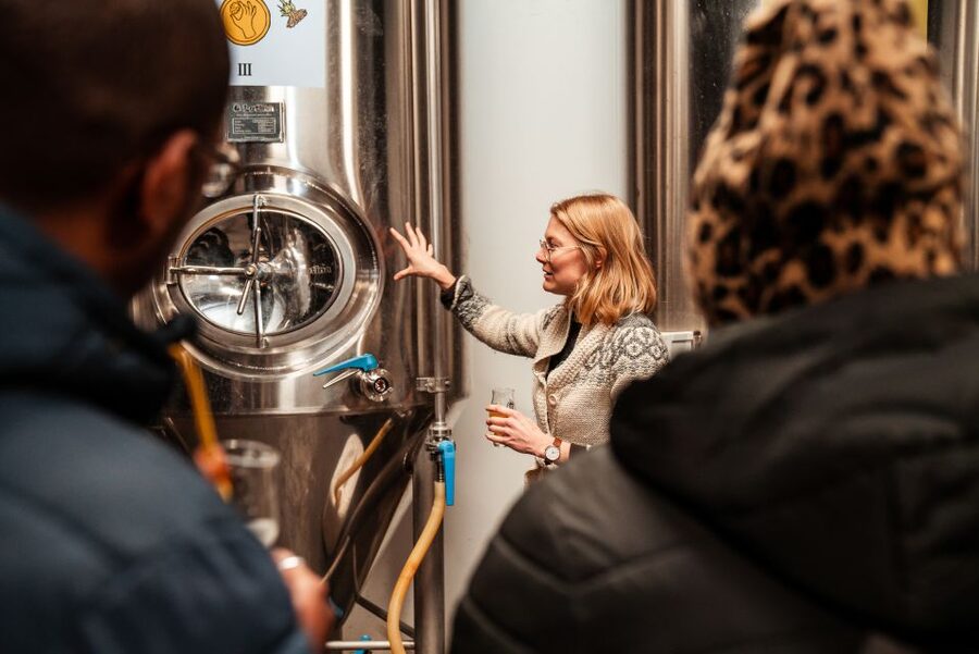 Bruges: Belgian Beer Tour with Chocolate Pairing - Why the chocolate pairing works