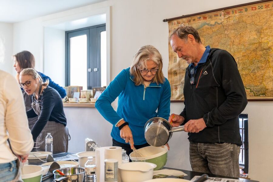 Bruges: Belgian Waffle-Making Workshop with Beer Tasting - FAQ