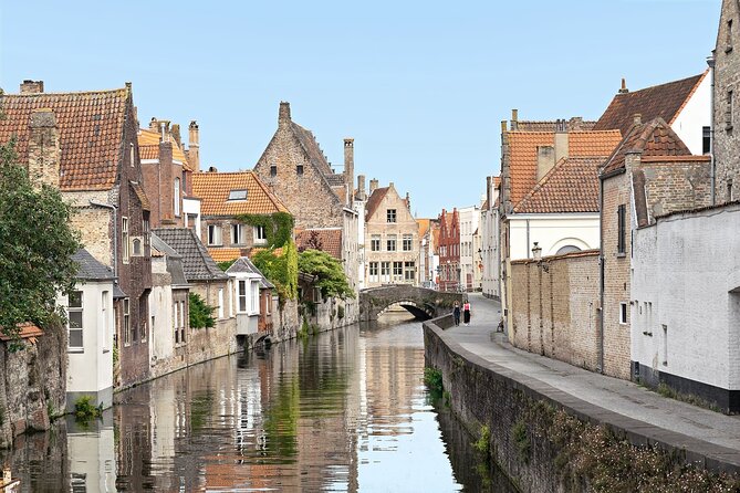 Bruges Food Tour with Full Meal & Drinks by Do Eat Better - Vismarkt: North Sea traditions and a Belgian beer