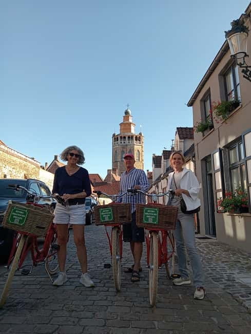 Bruges: Guided Retro Bike Tour of Highlights and Hidden Gems - The central sights, from Holy Blood to the Belfry
