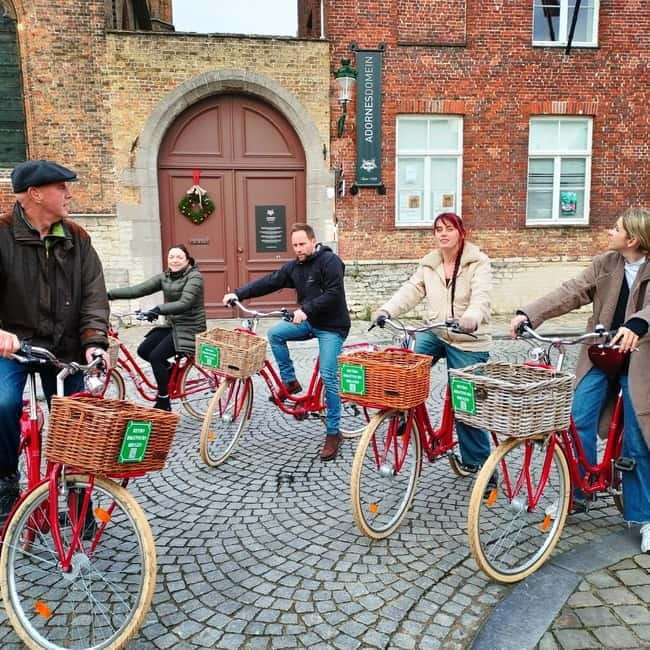 Bruges: Guided Retro Bike Tour of Highlights and Hidden Gems - The Beguinage and Lake of Love