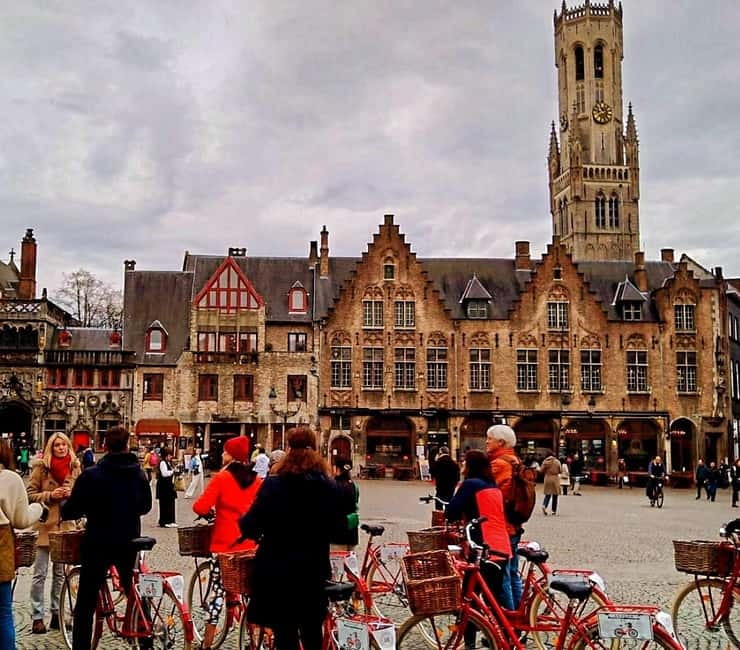 Bruges: Guided Retro Bike Tour of Highlights and Hidden Gems - The storytelling is the main value