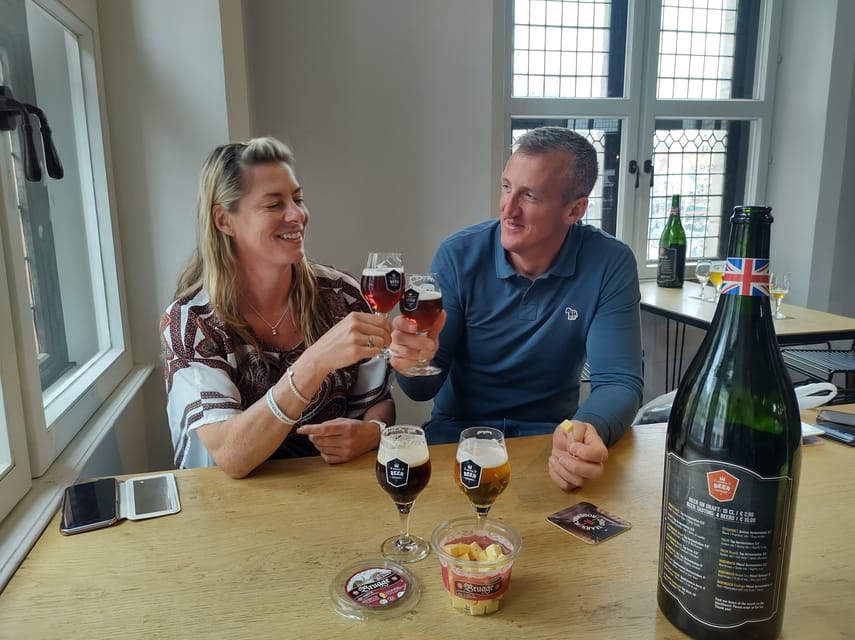 Bruges: Historical Walking Tour with Food Tasting - What the $129 price really buys