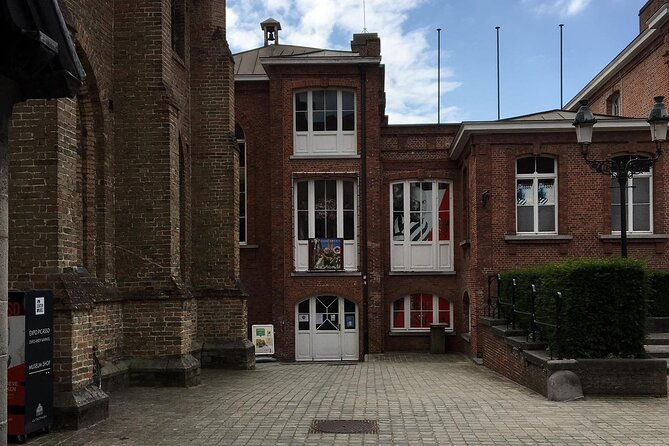 Bruges’ Legends and Hidden Treasures: A Self-Guided Audio Tour - Stoofstraat, Bruges’ smallest street