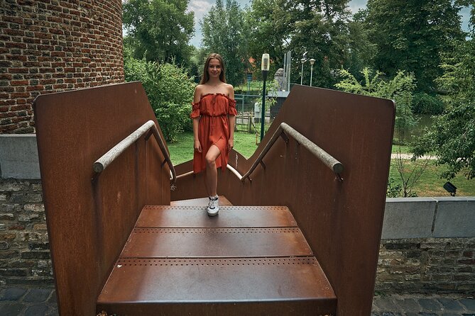 Bruges Photo Session By a Pro - Gruuthusemuseum and the city’s wealthy past