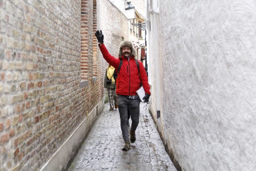 Bruges: Private Interactive Trivia City Tour - Quick points to know