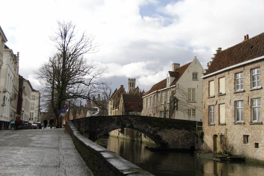 Bruges: Private Interactive Trivia City Tour - Grote Markt and the medieval city center