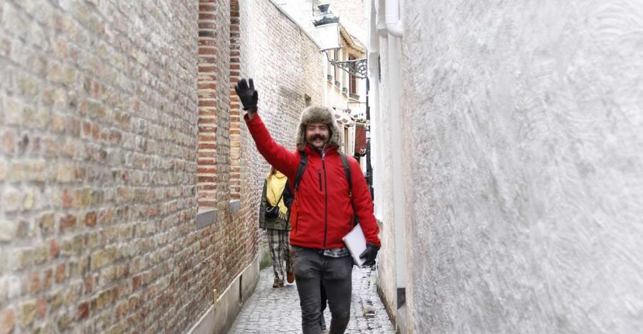 Bruges: Private Interactive Trivia City Tour - Weather, walking, and wheelchair access