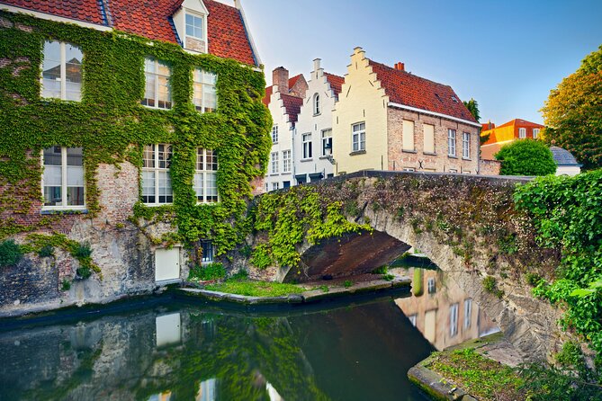 Bruges Scavenger Hunt and Highlights Self Guided Audio Tour - De Halve Maan Brewery adds a local flavor stop