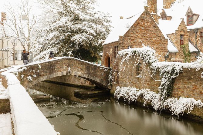 Bruges Uncovered: Historic Walking Tour & Canal Boat Experience - How the free price affects the value