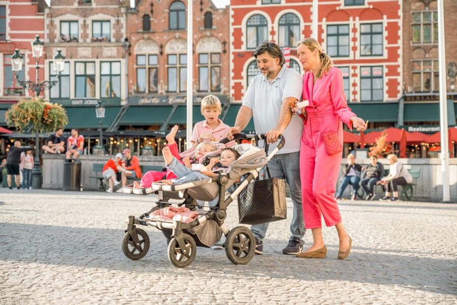 Bruges : Your private 30min. photoshoot in the medieval city - Key Points Before You Book