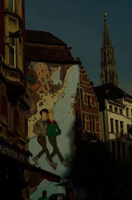 Brussels: 2-Hour Dark Side of Brussels Private Tour - From Grand-Place to Saint Jean Square