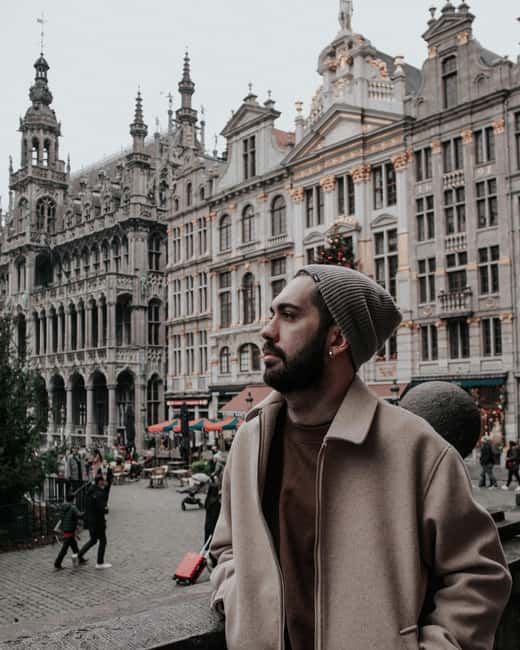 Brussels: 2-Hour Walking Tour of the Historic Center with a Local Guide - Tintin’s Brussels in a ten-minute comic stop