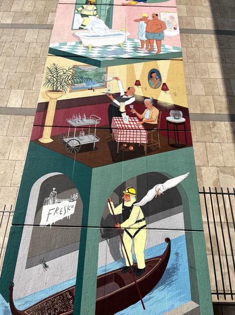 Brussels: 2 hours Private Walking Tour of the Comics Walls - Brussels beyond the murals
