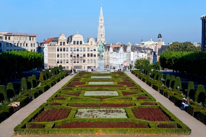 Brussels All In Tour : Belgian food, chocolate, beer, sightseeing - Grand Place, guildhouses, and the city’s public face