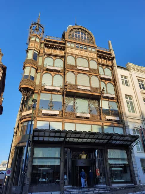 Brussels: Art Nouveau Walking Tour with a Local Guide - Cauchie House: a compact introduction to the style