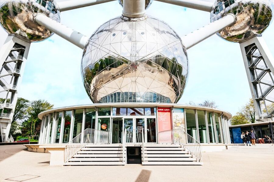 Brussels: Atomium Entry Ticket with Design Museum Ticket - Should you eat at the Atomium?