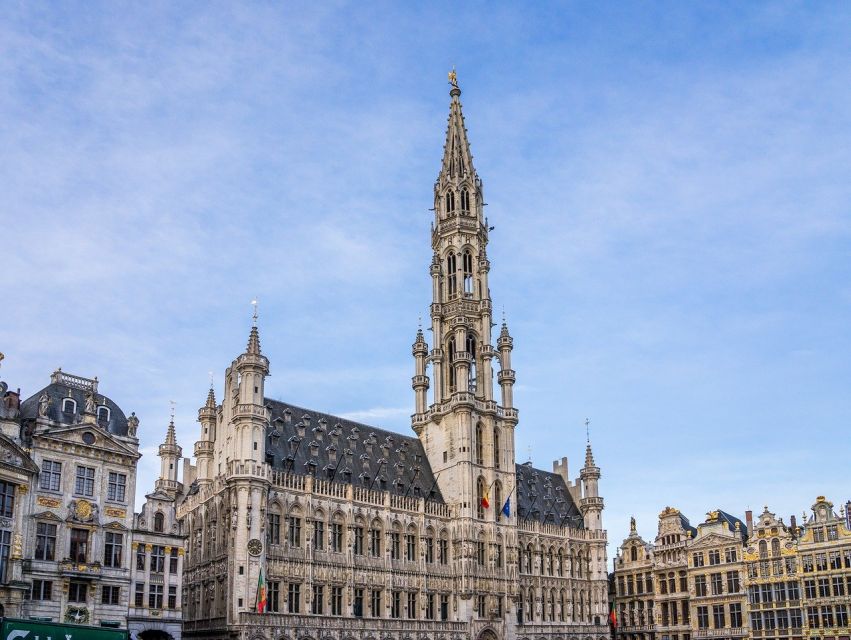 Brussels: Beer Tasting with a Local Guide - Meeting at Grand Place and getting oriented