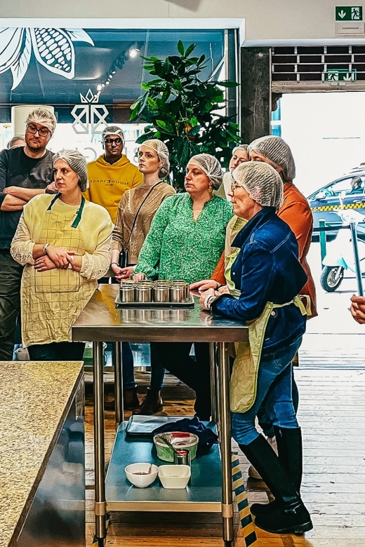 Brussels: Belgian Chocolate Making Workshop with Tastings - Key things to know before booking