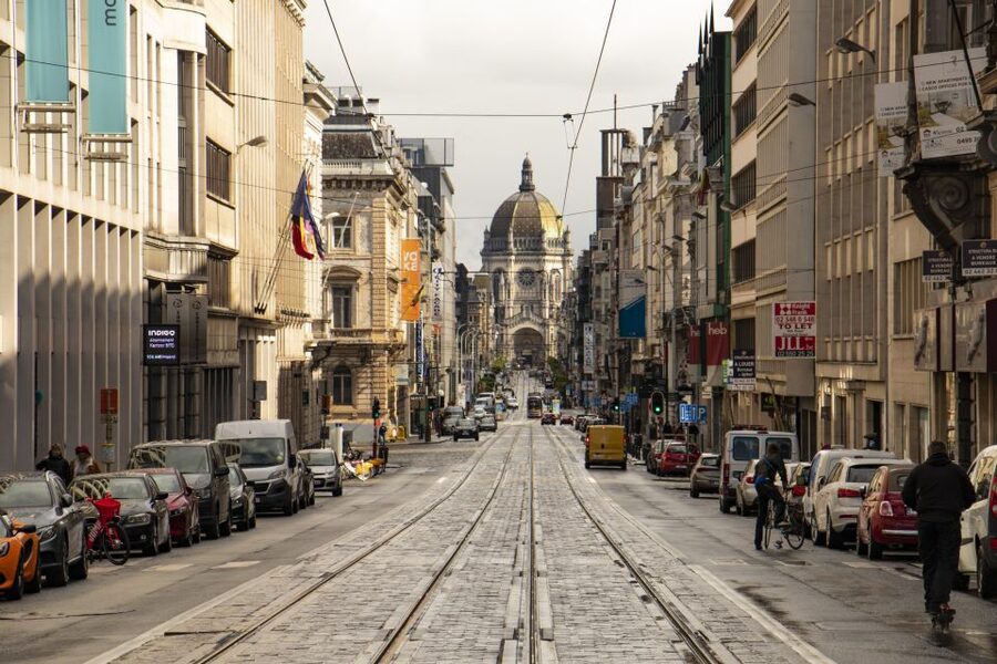 Brussels: Best Intro Guided Walking Tour with a Local - Who Will Get the Most From This Experience?