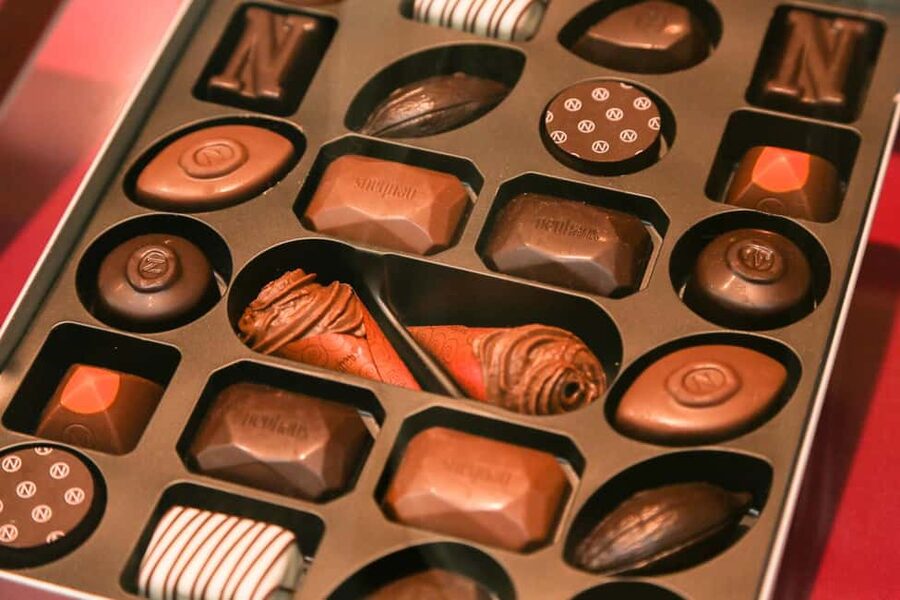 Brussels: Chocolate Appreciation and Tasting Walking Tour - Booking, cancellation, and timing details