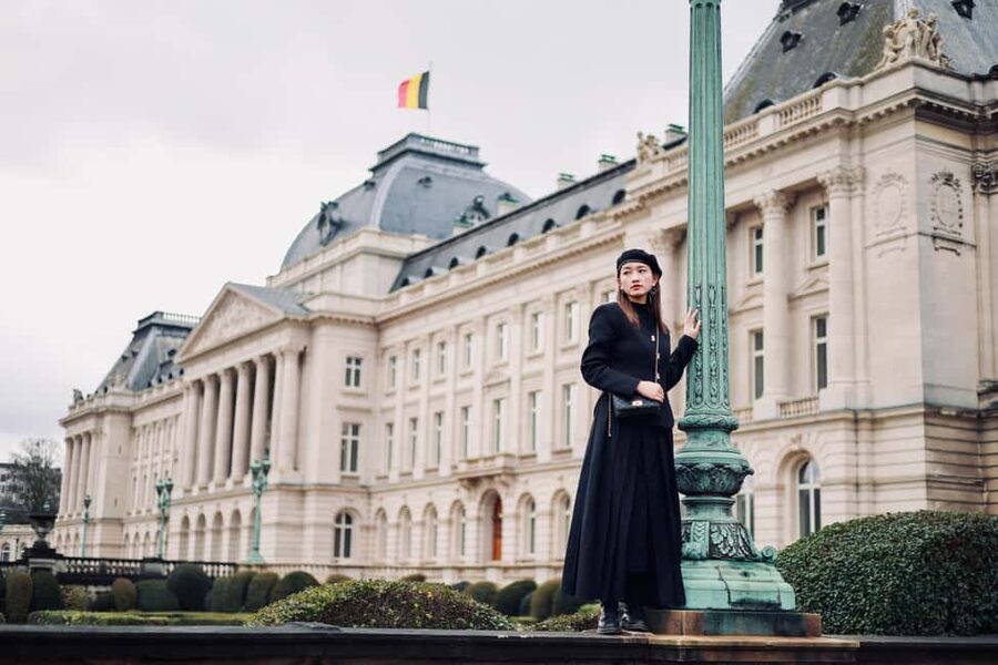 Brussels City Photoshoot With a Professional Photographer - Key points to know before you book