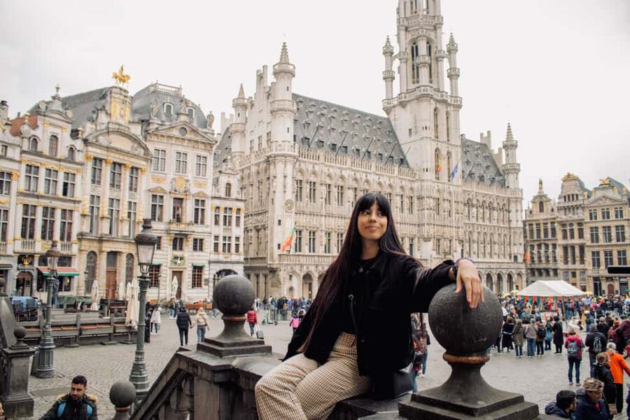 Brussels City Photoshoot With a Professional Photographer - Grand Place: the strongest opening setting